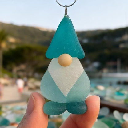 🎄 Coastal Style——Wave-Kissed Whimsy: Handmade Sea Glass Christmas Art Ornaments