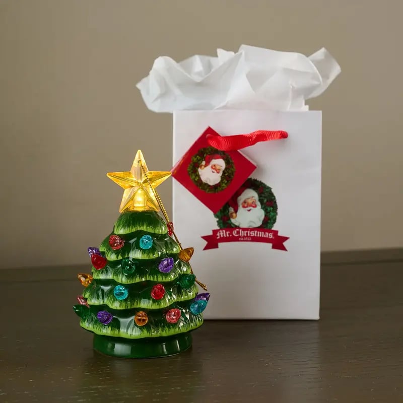 Mini 4.5-inch retro LED ceramic Christmas tree (lighted)—suitable for holiday decor or as a gift