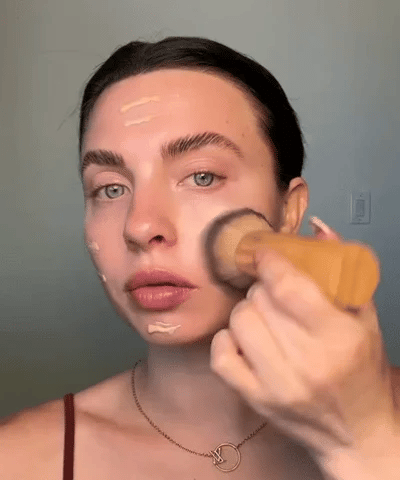 🔥Last Day Discount 49% Off  Fluffy, Dome Foundation Brush🖌️