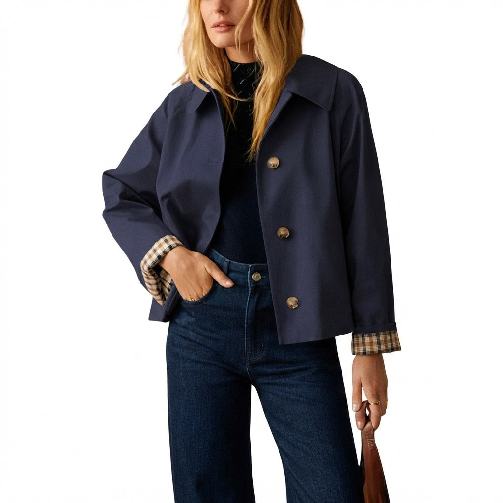🧥 Classic Collar Cropped Jacket – Checkered Lining
